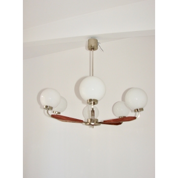 Klosz żyrandola Modern z mlecznobiałego szkła – widok z boku